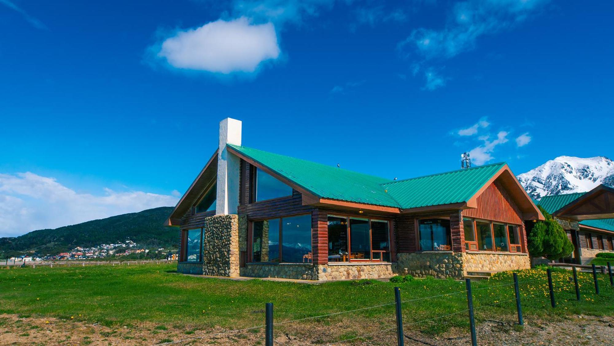 Tolkeyen Ushuaia Hotel Екстериор снимка