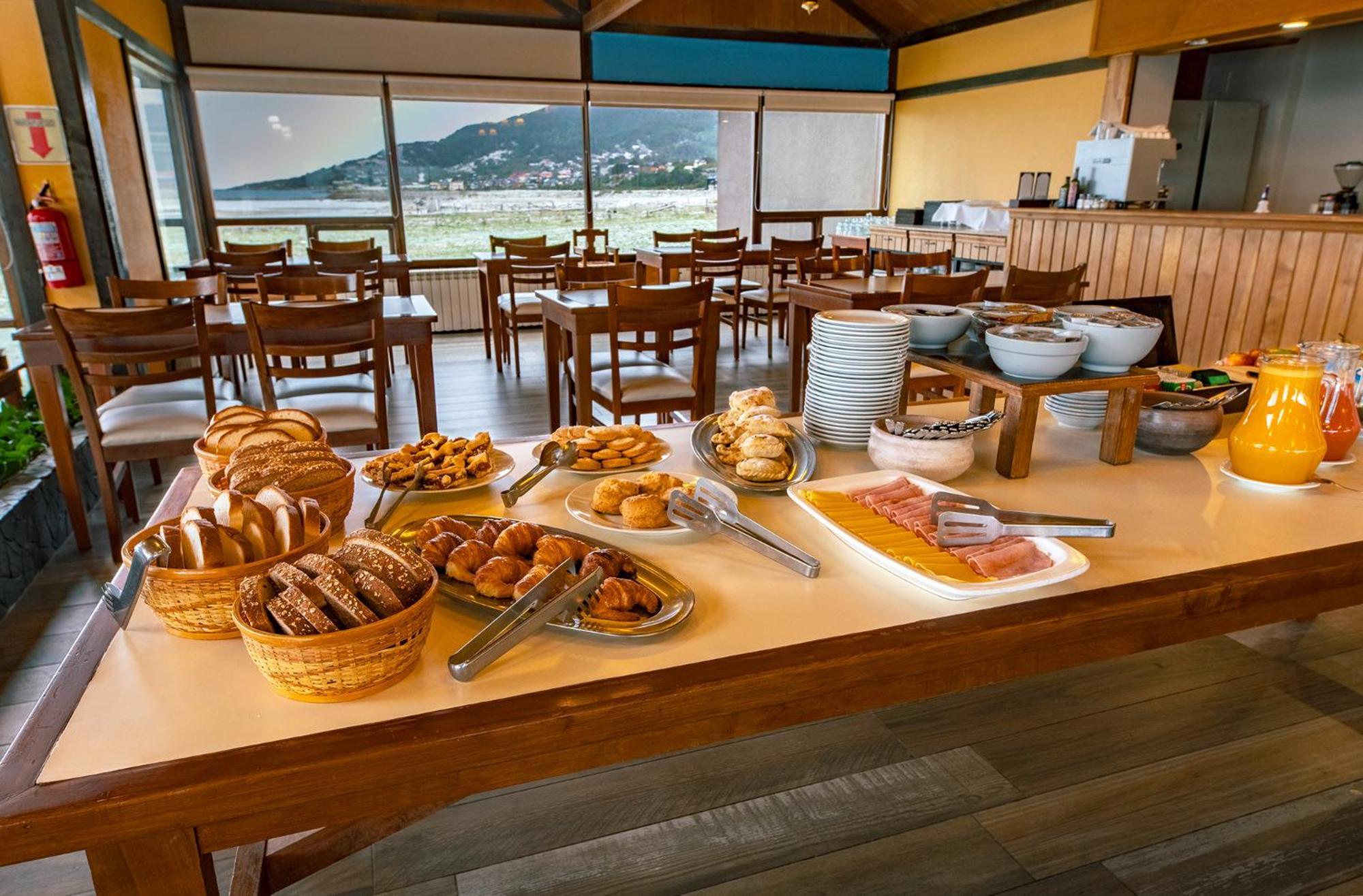 Tolkeyen Ushuaia Hotel Екстериор снимка
