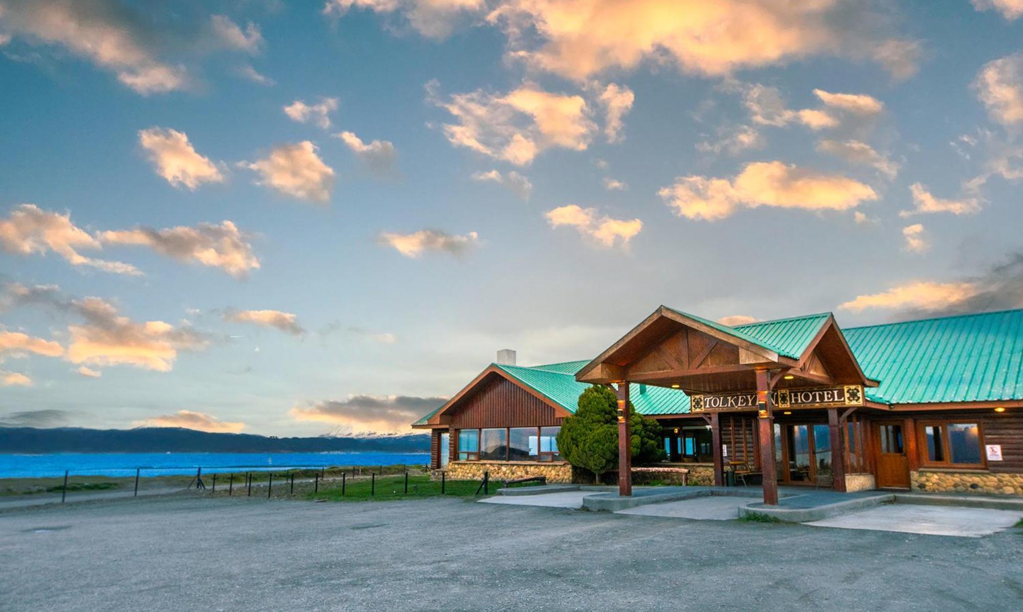 Tolkeyen Ushuaia Hotel Екстериор снимка