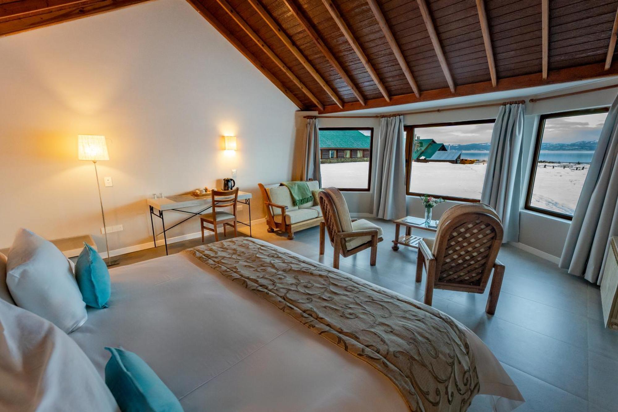 Tolkeyen Ushuaia Hotel Екстериор снимка